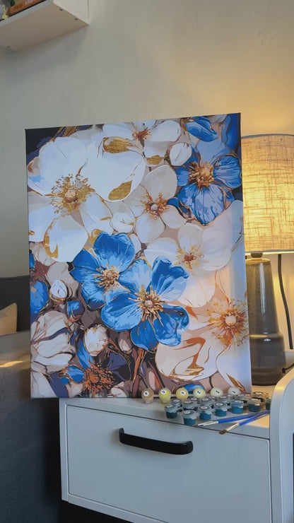 Malowanie po numerach 40x50 cm Biało-niebieskie kwiaty LW 3293